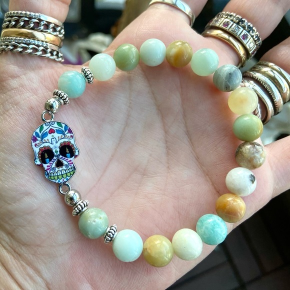 🔴❌ SALE ! red dot items are 2 for $25 . Bundle more than 3 and its $10 each 🙂 - Picture 3 of 14